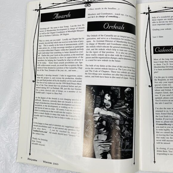 Lot 3 Vampire Magazines Books - Picture 10 of 16